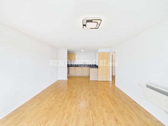 Beckenham – 2 Bedrooms Flat Main Photo