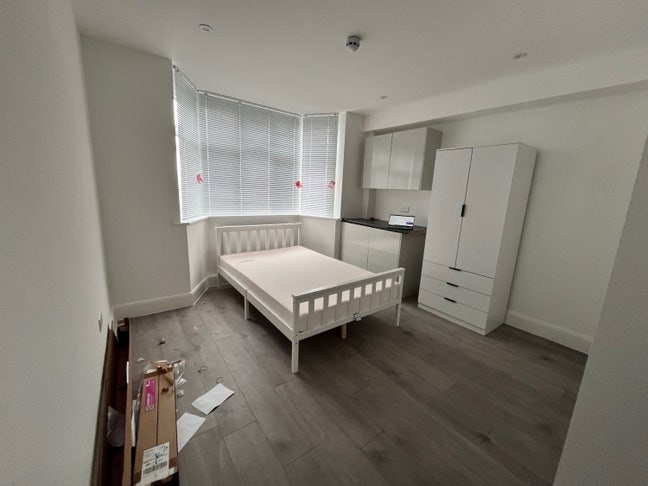 Rooms available at best location in Sunbury Main Photo