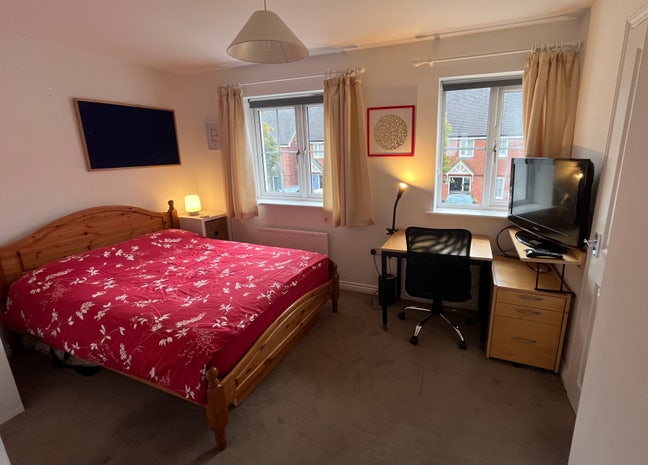 Bright double room Main Photo