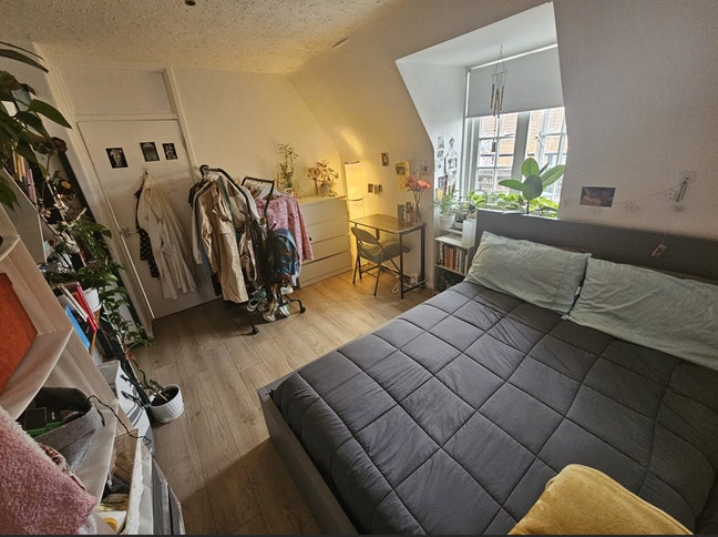 Double Room close to Cambridge Heat Station Main Photo