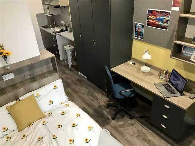 Portsmouth Catherine House for Let Main Photo