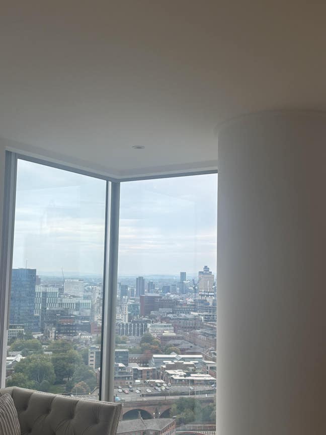 Elizabeth Tower Main Photo