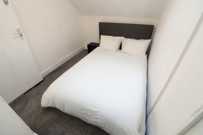 🔥 Room 1 Min to Stn | 15 Mins to London Bridge🔥 Main Photo