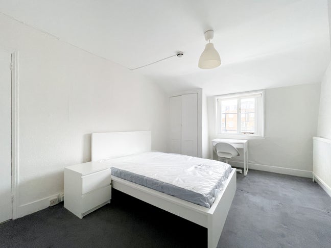 Great Doubleroom Near Hyde Park Main Photo