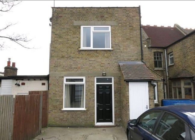 Spacious En-Suite Room in Thames Ditton Main Photo