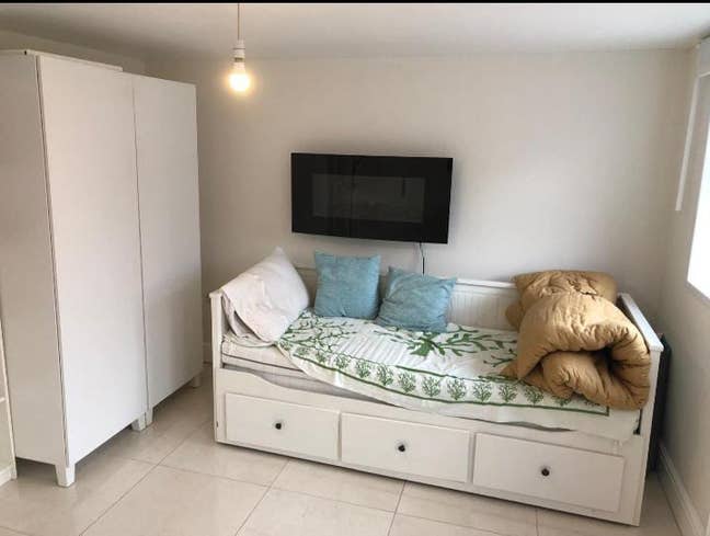 Windsor - one bed flat/annexe bills included Main Photo