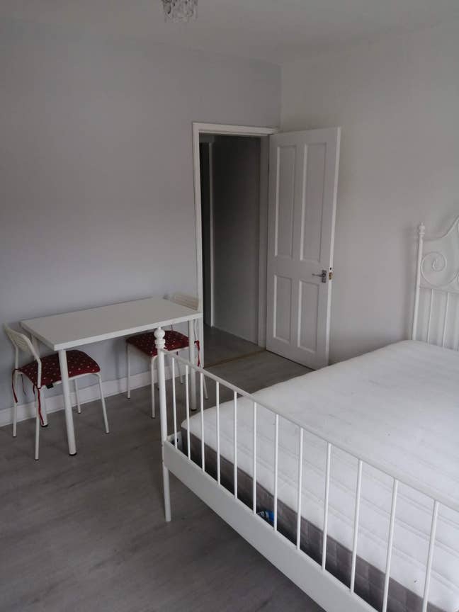 Studio flat  Main Photo