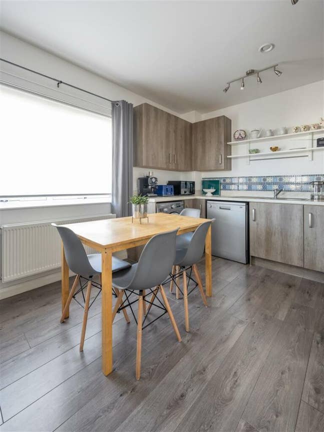 Spacious Sunny Double Room in Friendly Walthamstow Main Photo