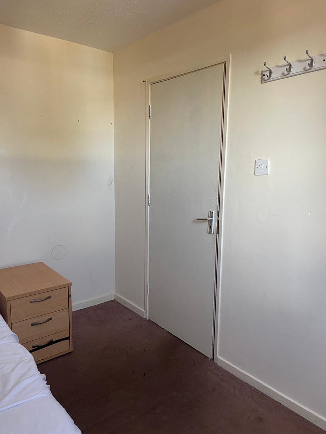 Double room for rent  Main Photo