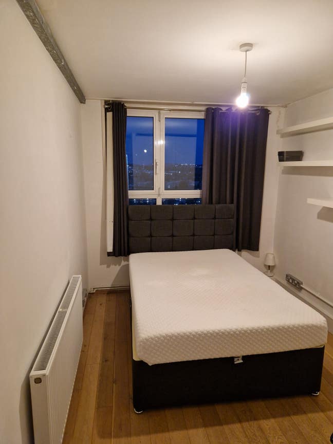 Double room Mon-Fri Oval Main Photo