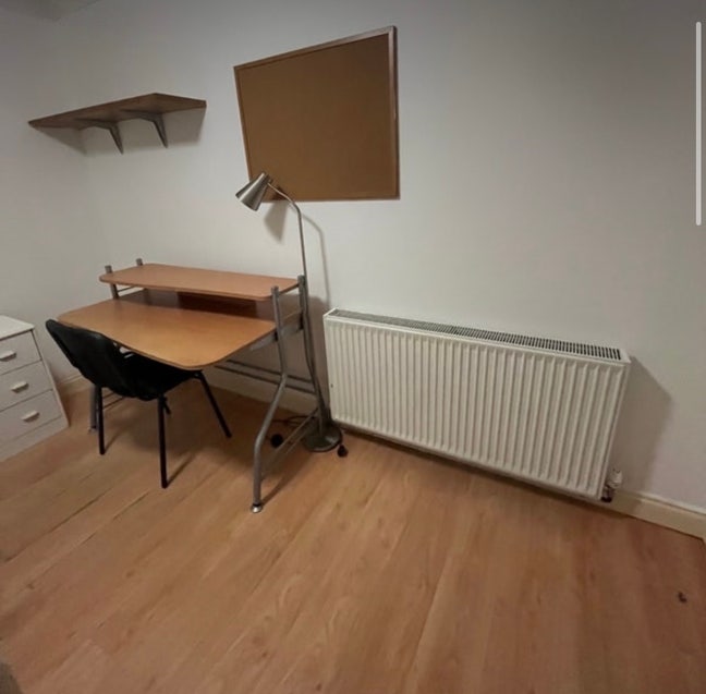 Big double room near university of hertfordshire  Main Photo