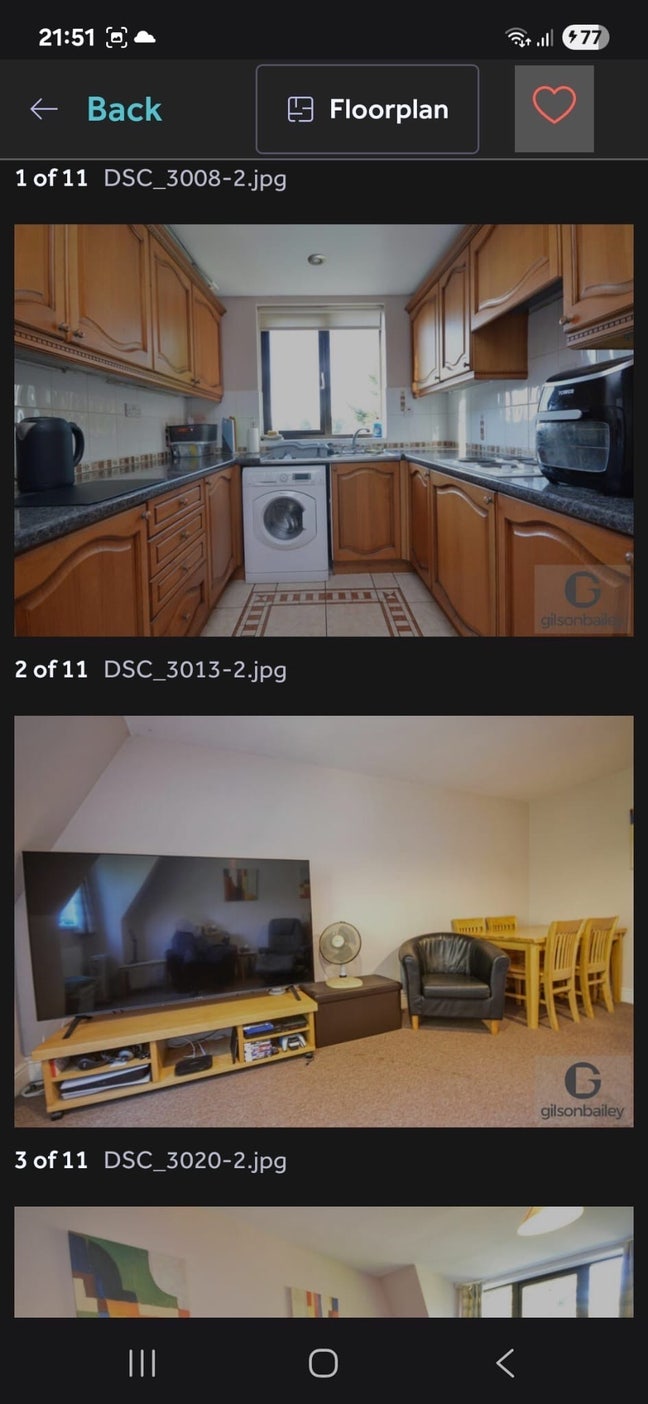 Modern Flat by river with live in landlord  Main Photo