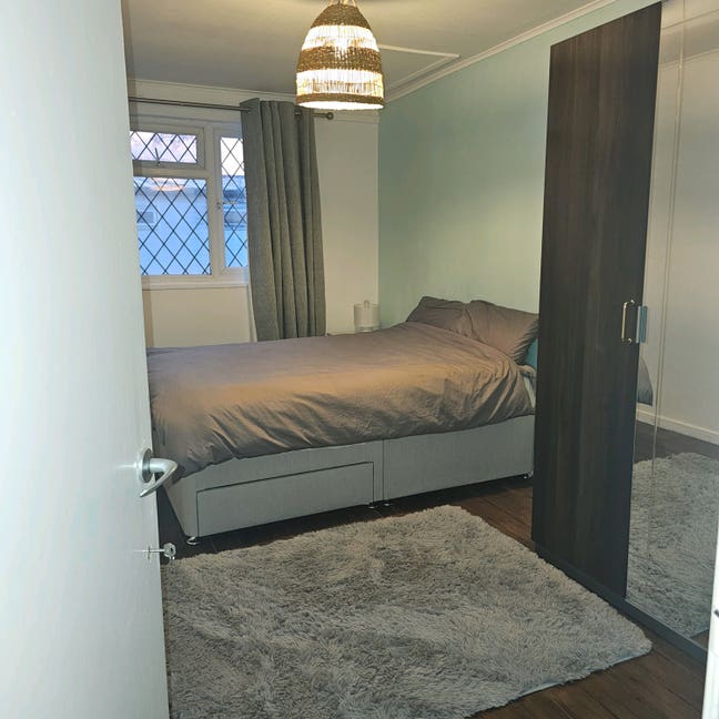 Cozy Double Room near Central London Main Photo