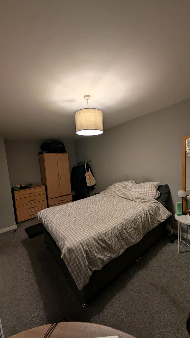 Spacious for rent near Clapham Junction  Main Photo