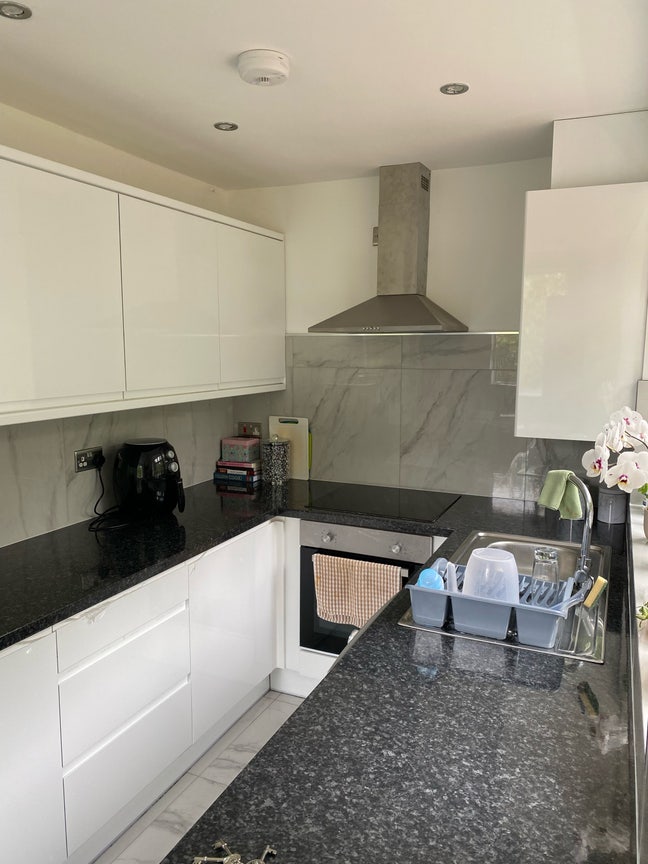 Recently renovated two bedroom  Main Photo
