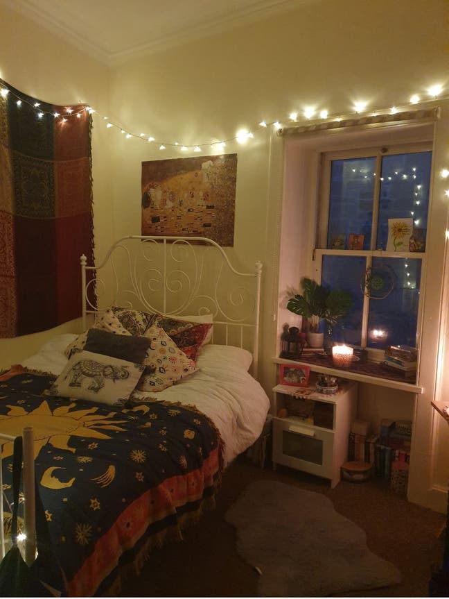 Cozy double in quiet flat Main Photo