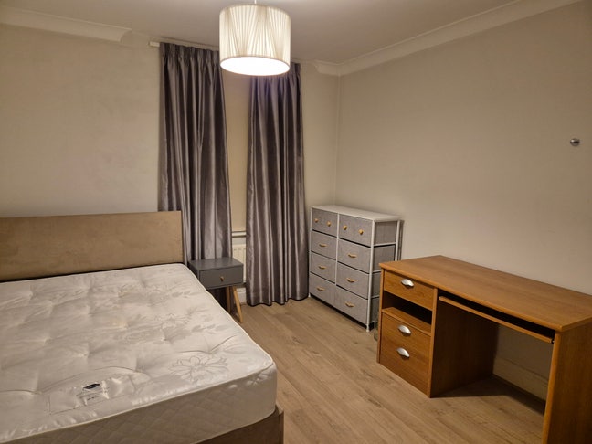 One double room near London Bridge Main Photo