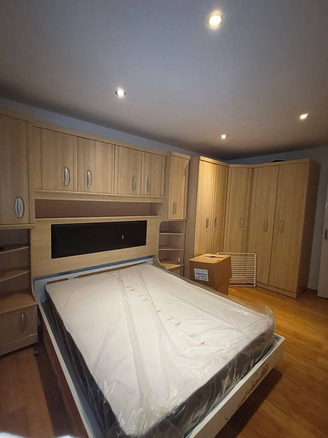 Ensuite room available for rent couples welcome Main Photo