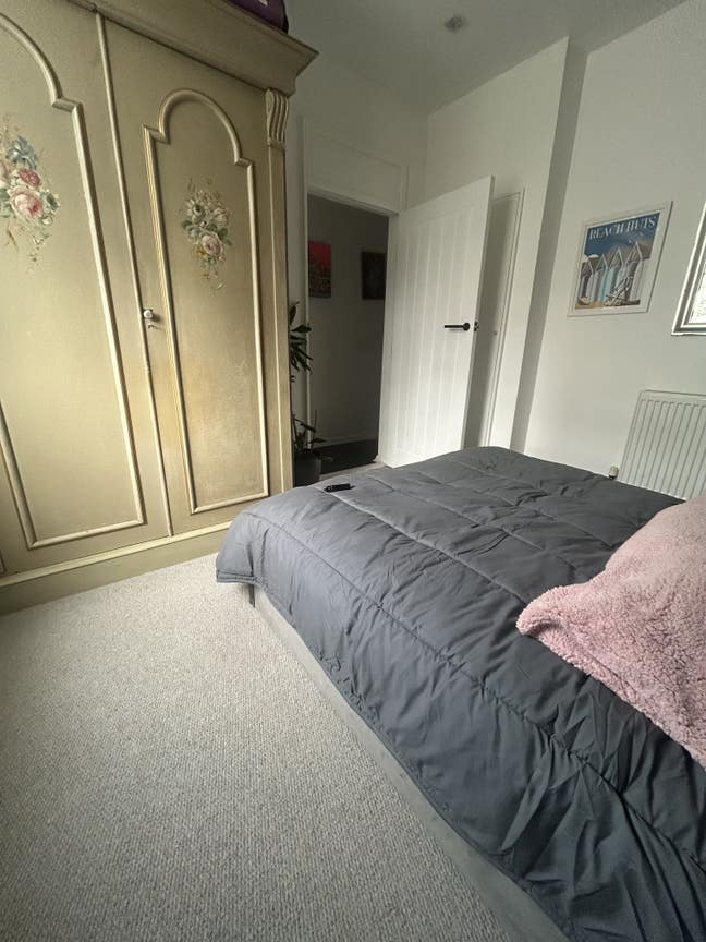 Great large double bedroom  Main Photo
