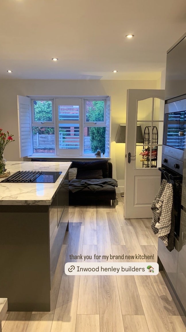 Furnished and all bills included Main Photo