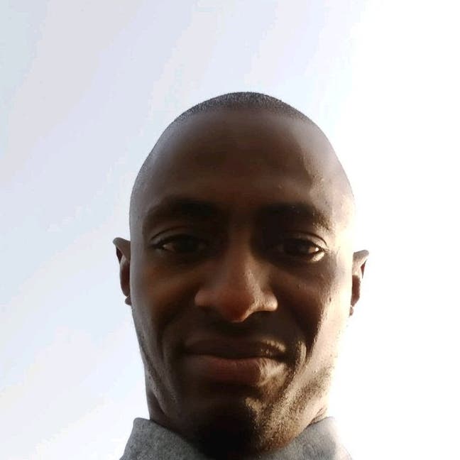 Couple seeks double room Main Photo