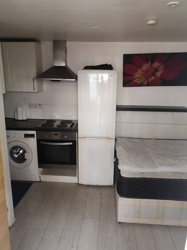 *Newington Green/Islington Studio*Dss/Pip/Dla Main Photo