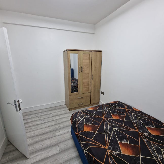 Double room to rent Main Photo