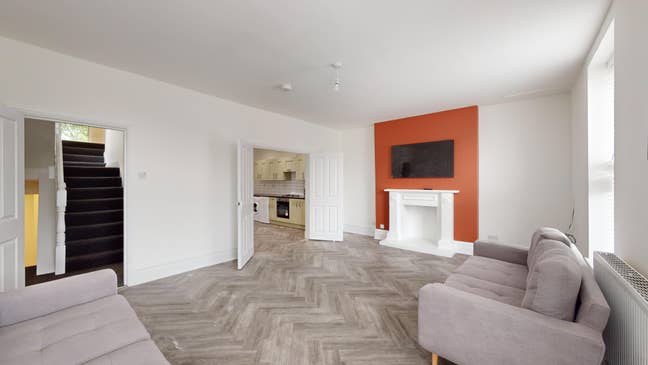 One room left in our 6 bed student house Main Photo