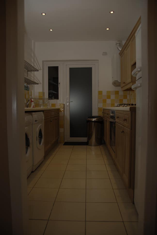 Furnished Double Room – Ealing Area Main Photo