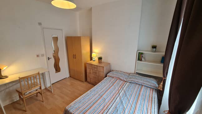 Fantastic Studio-Flat No Sharing Near Transports  Main Photo