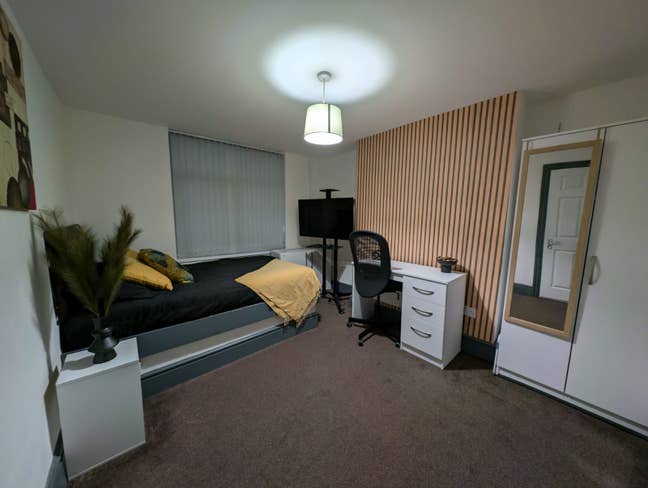 All bills included rooms for rent Main Photo