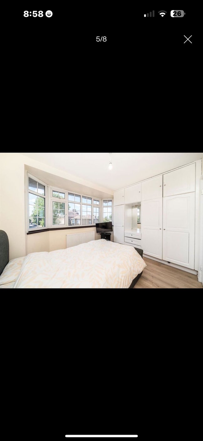 One Single /Double Room Available for Rent  Main Photo