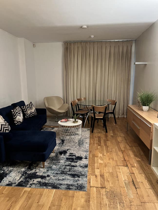 2 bed 2 bath Full apartment to rent  Main Photo