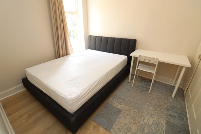 Top Modern Double Room-House+Living Room!! Main Photo