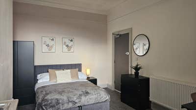 New Studio Rooms with own kitchenette - Central 📍 Main Photo