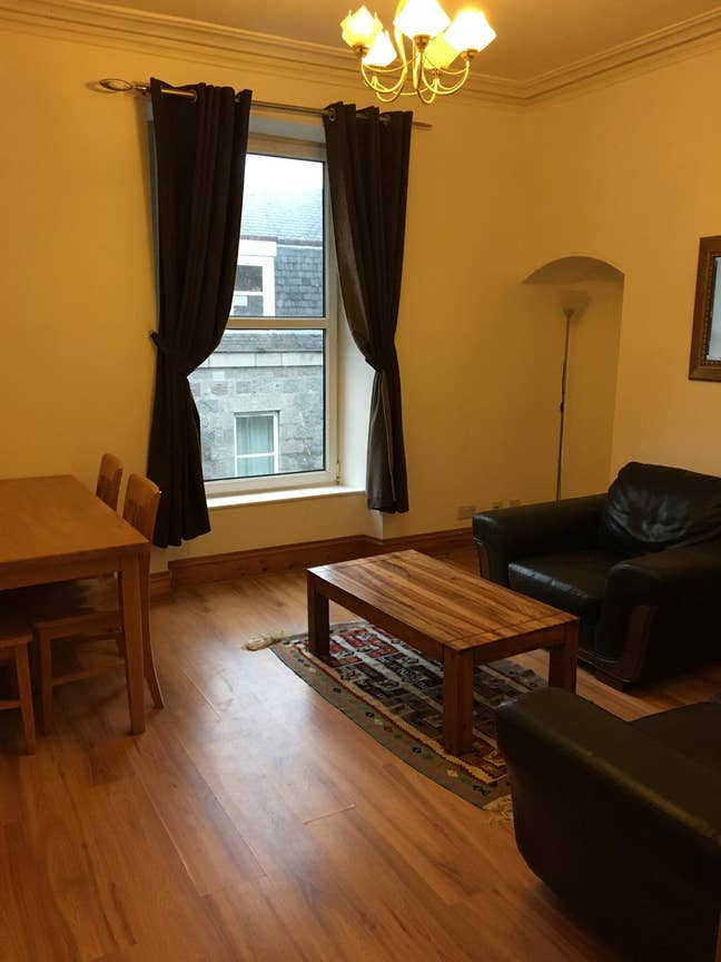 Two bedroom fully furnished flat Main Photo