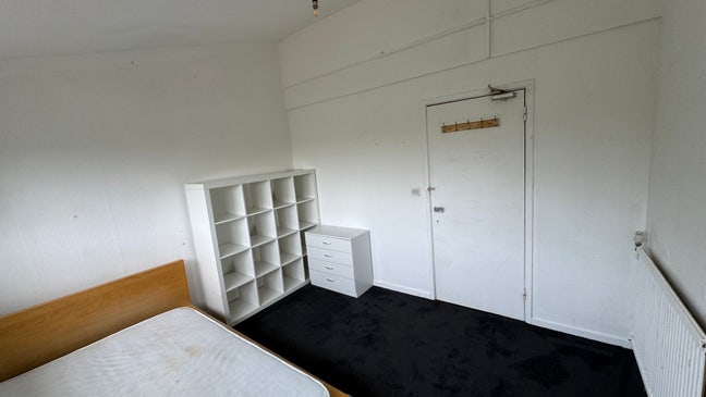 Furnished double room to rent Main Photo