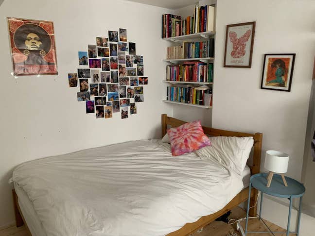 Weekday Double Room in Homerton Family Home Main Photo