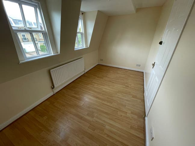 Room in a Shared House, Napier Court, SE12 Main Photo