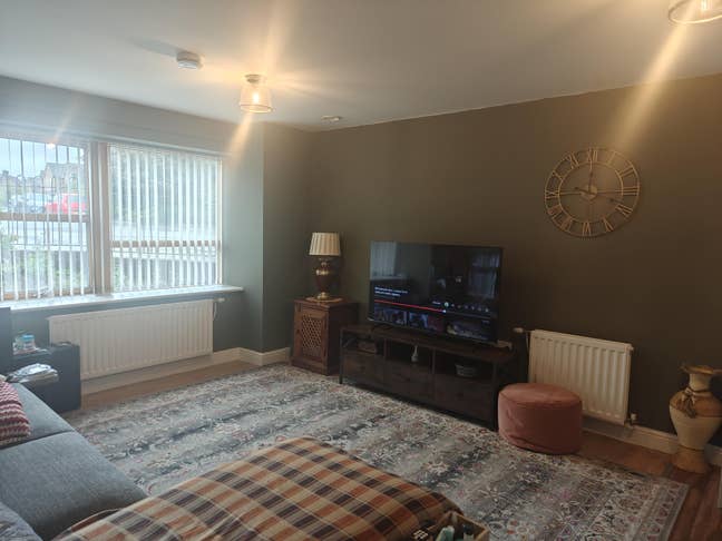 Monday-Friday Double Bedroom in Westbury Park  Main Photo