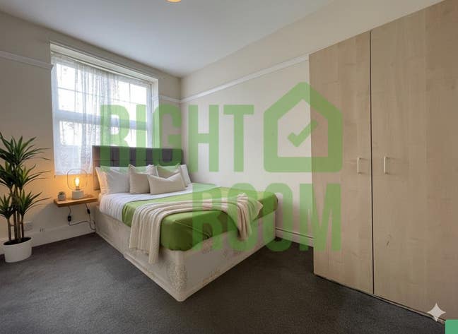 £650 Lovely Room - 1min to DLR - Quiet Area Main Photo