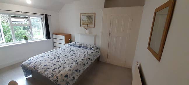 Double Room for Single Use in Dollis Hill Main Photo
