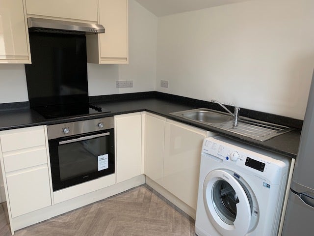 One Bedroom Flat in Brislington Main Photo