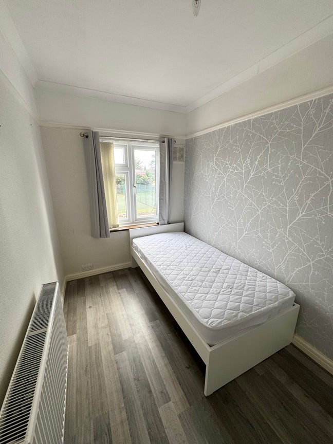 A single room to rent Main Photo