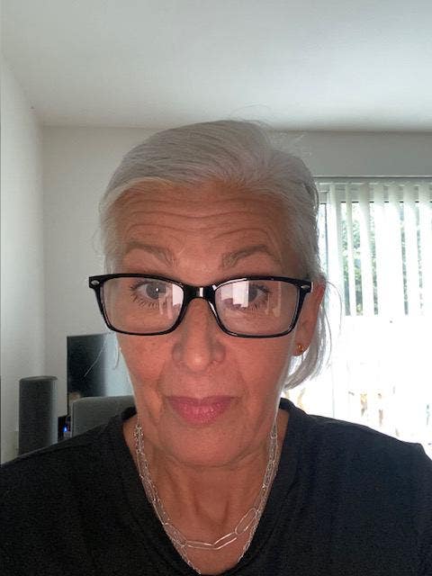 Mature Professional Seeking House-Share Main Photo