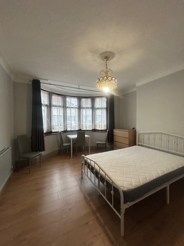 Double Room 2 min from Dollis Hill Station Main Photo