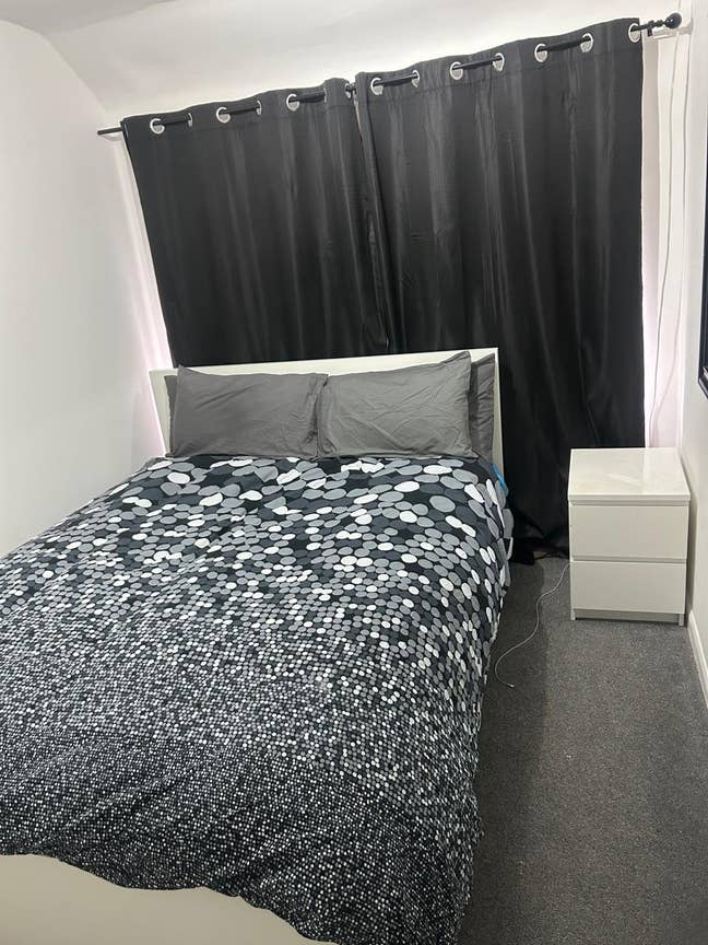  Double Room Available in RM9 5RL –  Bills Include Main Photo