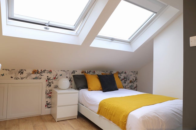 Brand New Luxury Shared House Main Photo