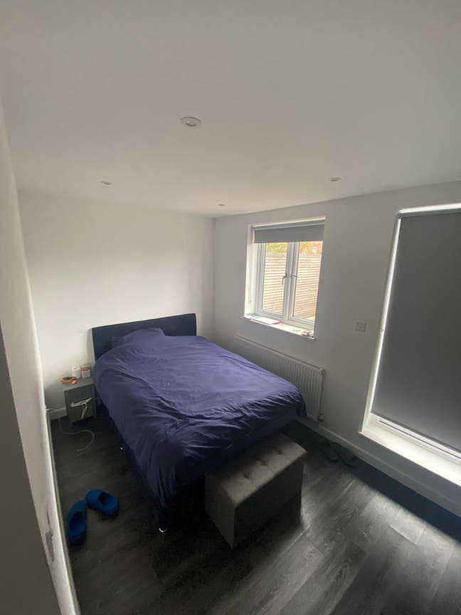 Large Double Room with Private Terrace – Camden Main Photo