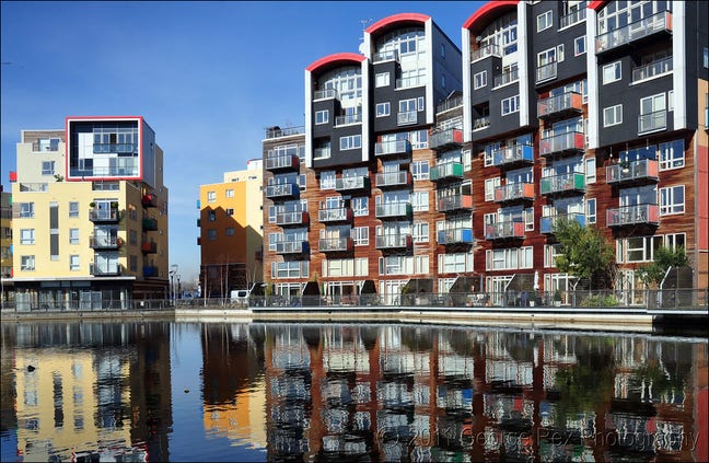 Dream Rooms in North Greenwich--Reserve Your Room! Main Photo